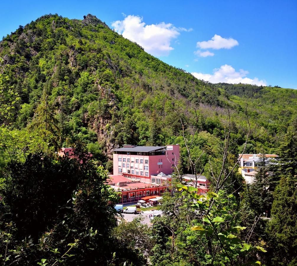 Hotel Les Sources Vernet-les-Bains Εξωτερικό φωτογραφία